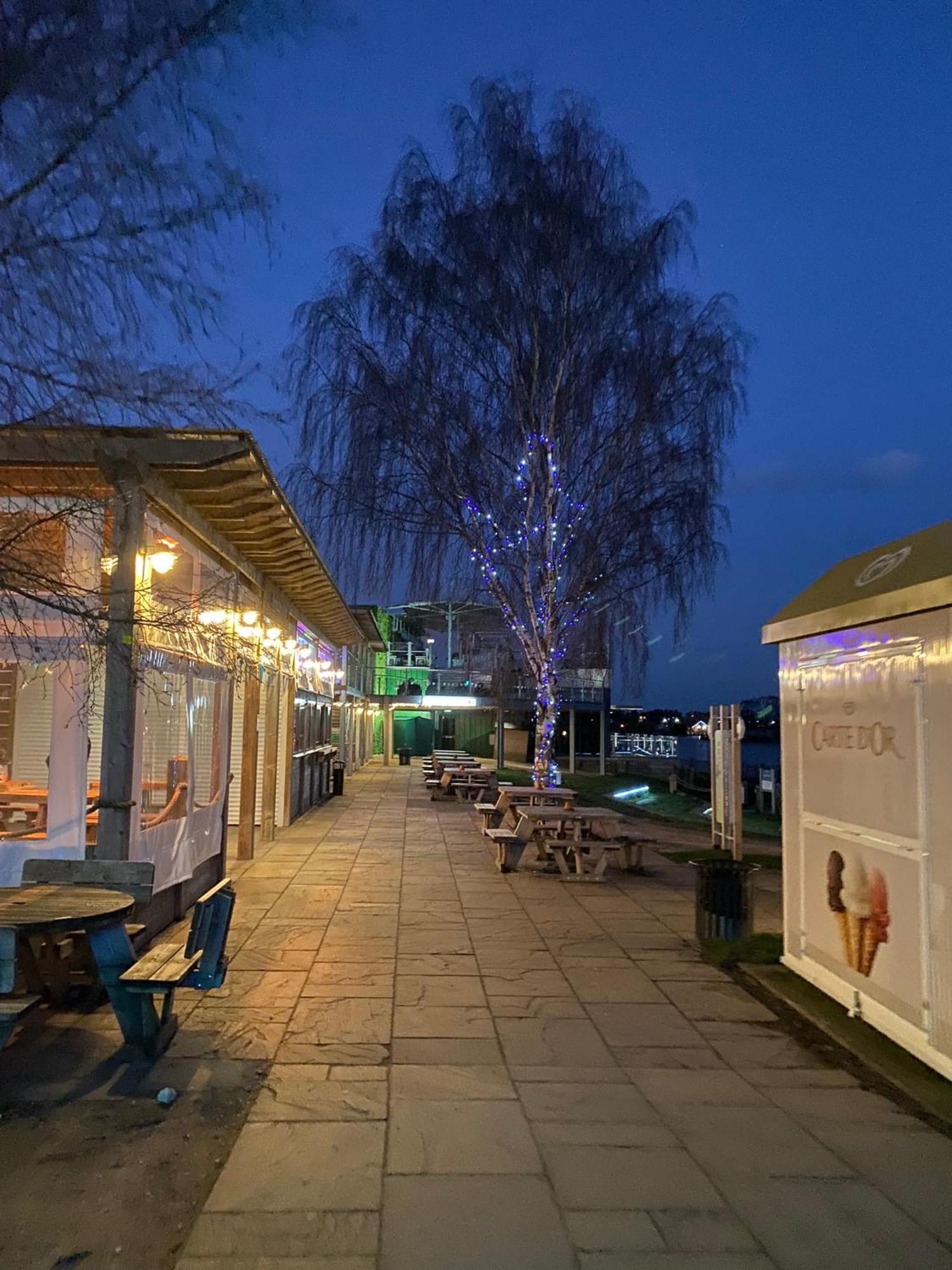Tattershall Lakes Kingfisher Caravan 8 Berth With Hot Tub & Wifi Εξωτερικό φωτογραφία