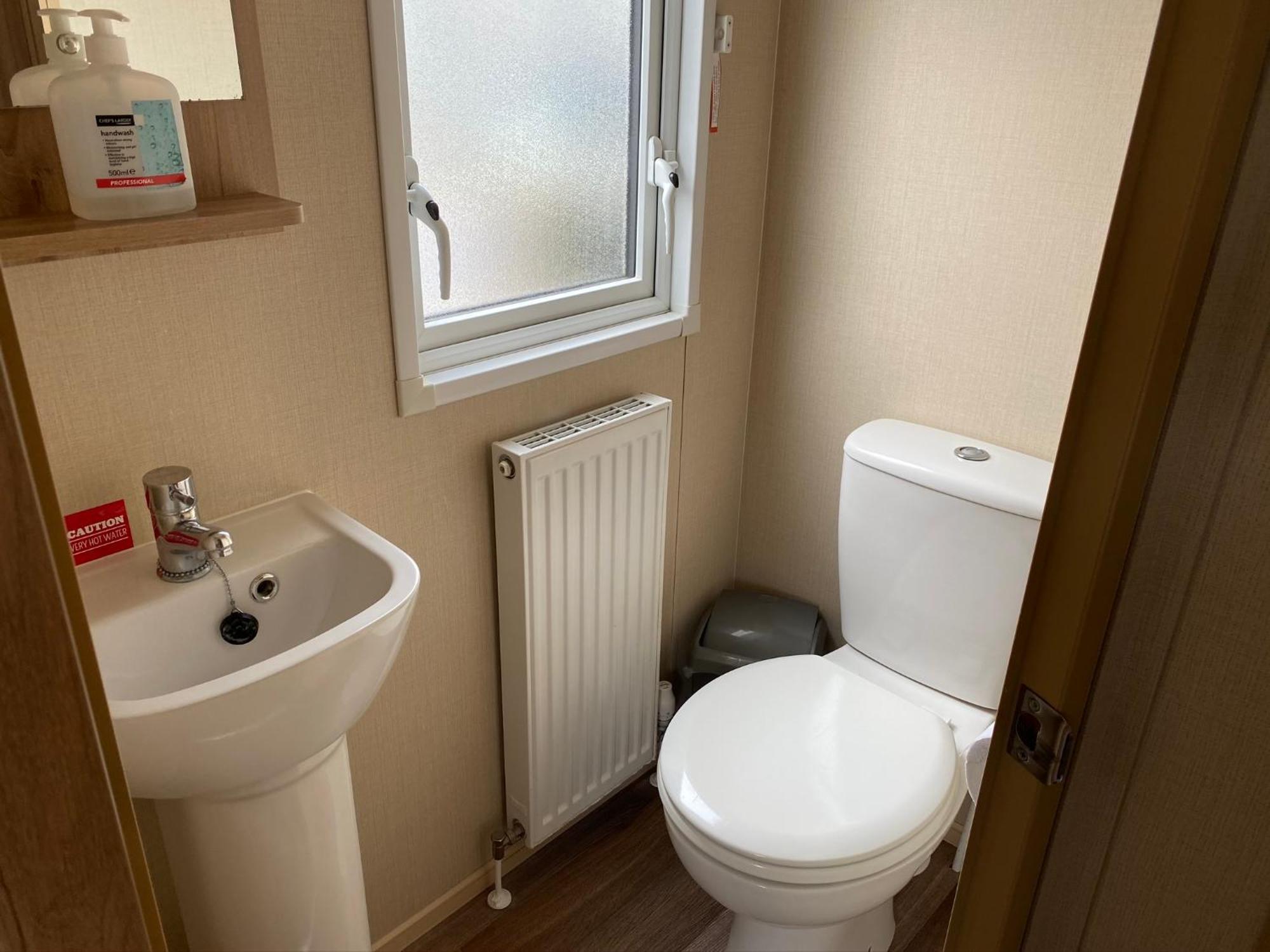 Tattershall Lakes Kingfisher Caravan 8 Berth With Hot Tub & Wifi Εξωτερικό φωτογραφία
