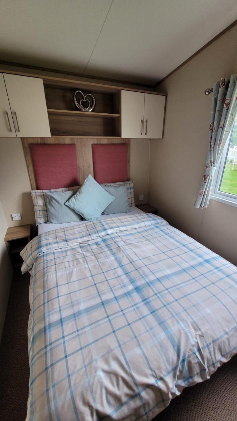 Tattershall Lakes Kingfisher Caravan 8 Berth With Hot Tub & Wifi Εξωτερικό φωτογραφία
