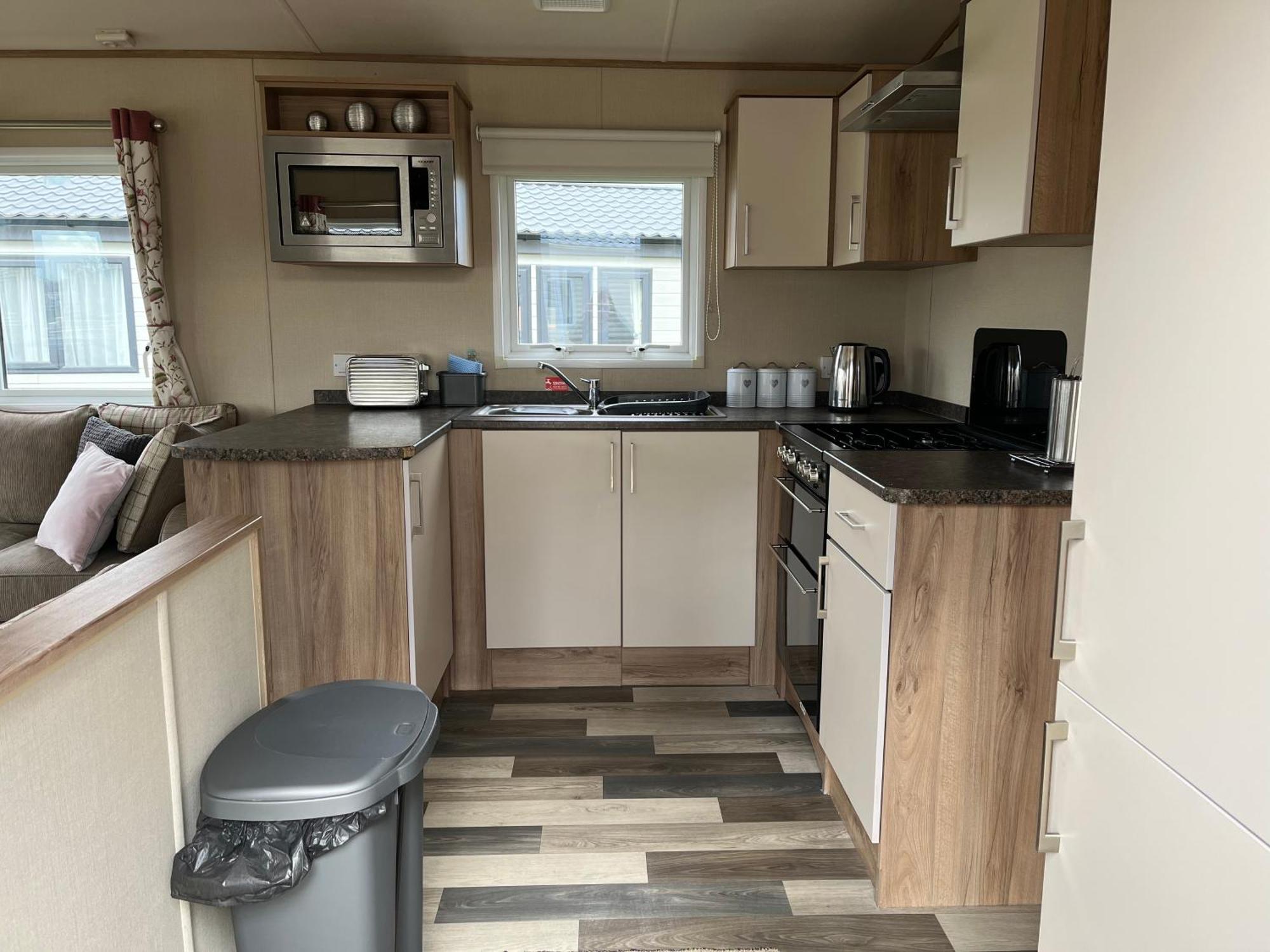 Tattershall Lakes Kingfisher Caravan 8 Berth With Hot Tub & Wifi Εξωτερικό φωτογραφία